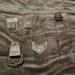6 piece Gun metal Tone Jewelry Bundle